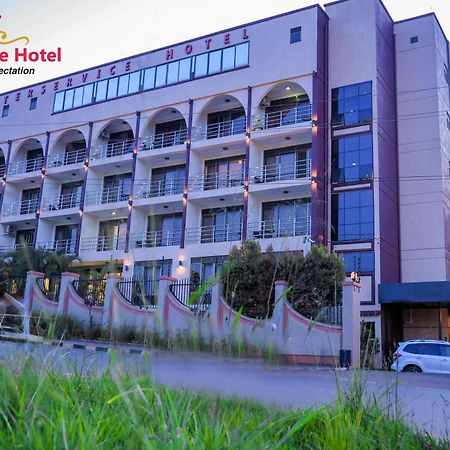 Interservice Hotel カンパラ エクステリア 写真