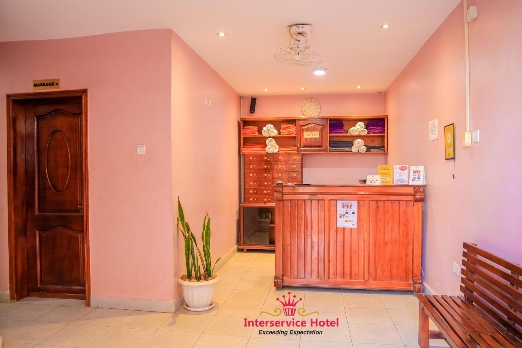 Interservice Hotel カンパラ エクステリア 写真